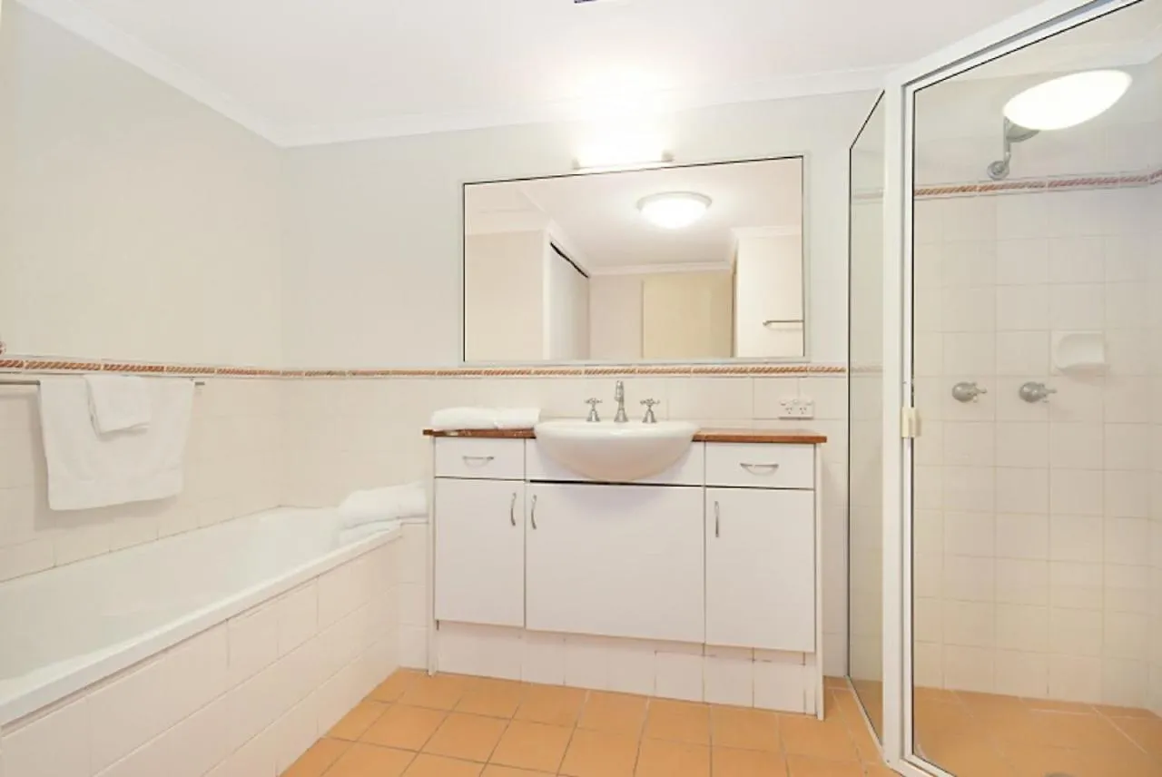 Byron Bay Accom Unit 3 22 Paterson Street, Byron Bay - Solaris 0*,
